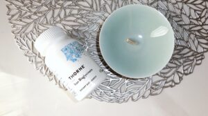 Thorne 鉄サプリメント、ビスグリシン酸鉄配合の低刺激・高吸収タイプ。鉄欠乏による疲労や肌の血色改善に。